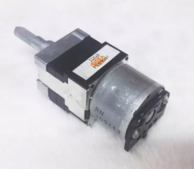 1PC ALPS RK168 100K Potentiometer Rotary Motor-driven Quad Metal shaft Remote