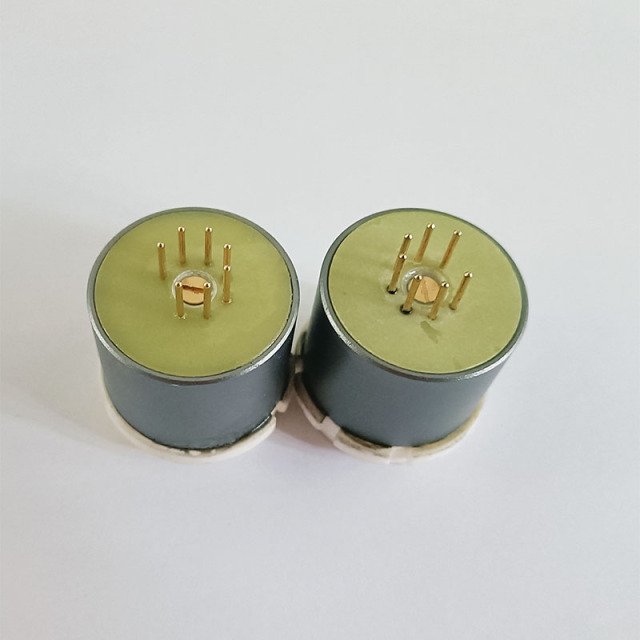 1pc C3G to 6AK5  Vacuum Tube socket Convert Socket Adapter  8Pin to 7Pin