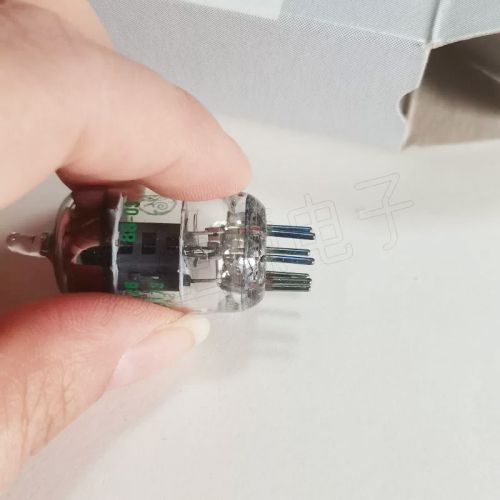 1PC GE 5654W Vacuum Tube – NOS Upgrade for 6J1 / 6米1 (6M1) / EF95 / 403A / 6AK5 / 5654 – Audio Tube for Headphone Amp, Guitar Amp, DAC