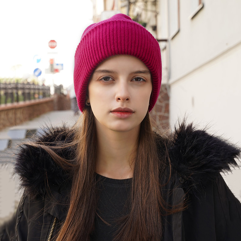 Classic Rib Knit Wool Beanie