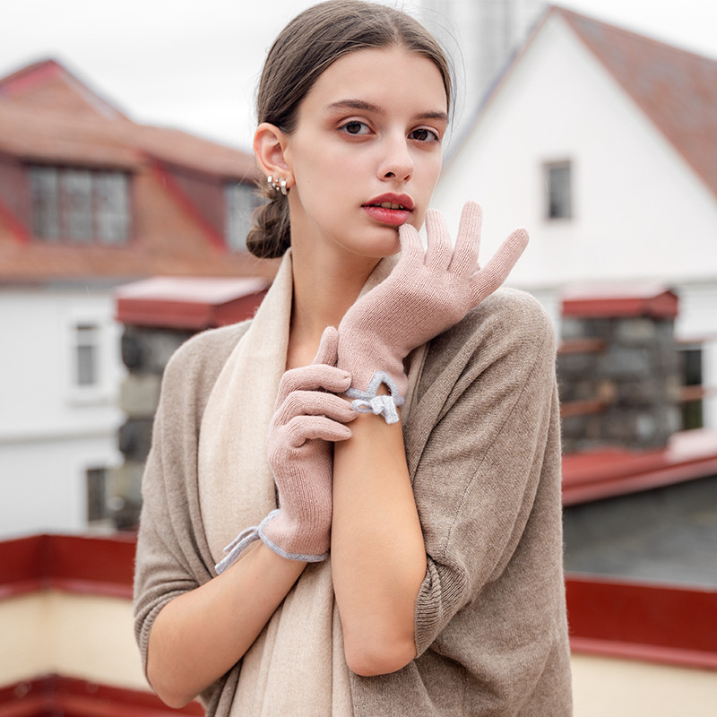 Two-Tone Cashmere Gloves with Ties