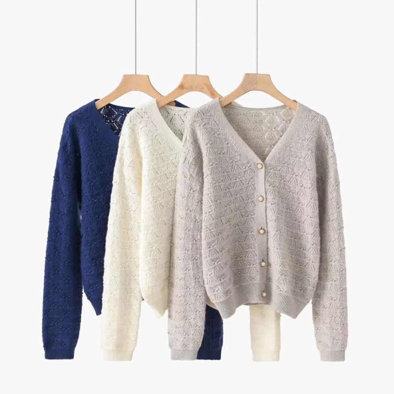 Women's V-neck Hollowed Out Cashmere Cardigan