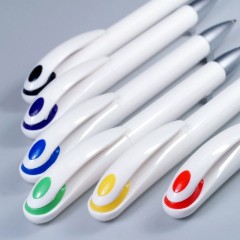 promotional plastic pen with logo