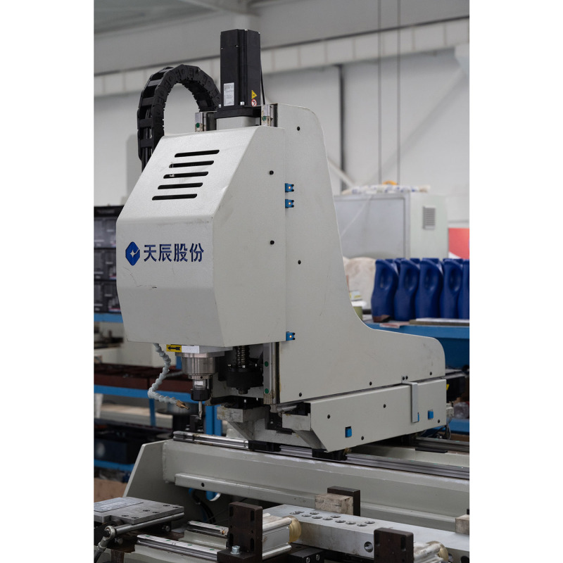Fraiseuse à copier CNC
