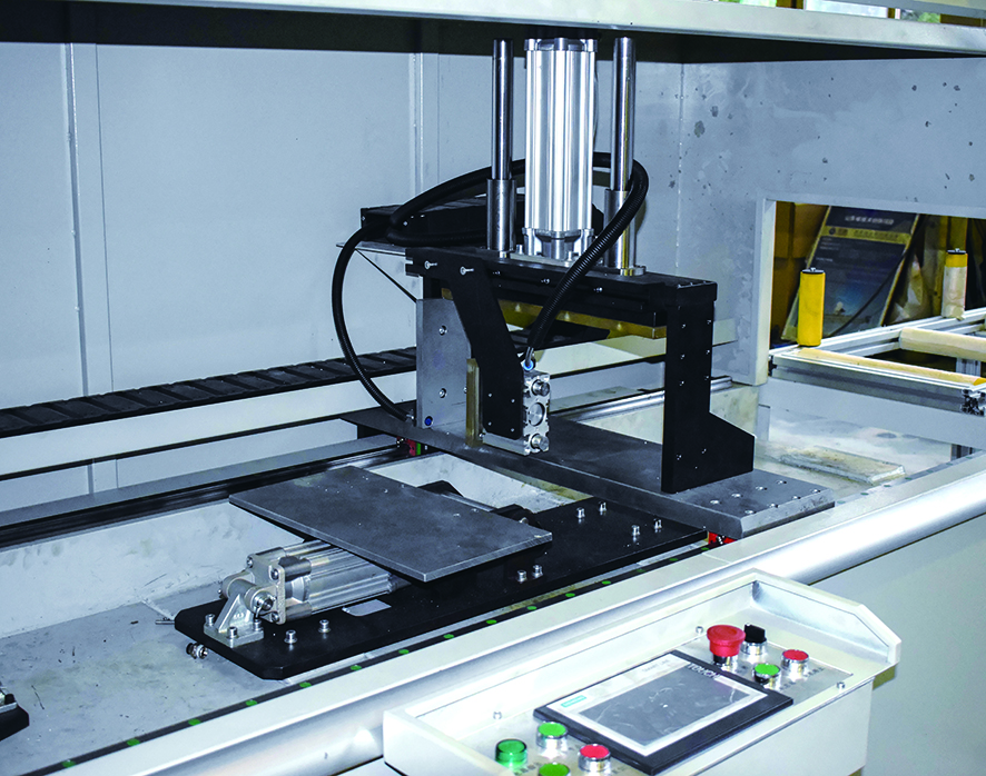 CNC Automatic Cutting Saw For Aluminum Profile