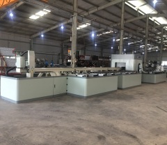 Centre de sciage automatique