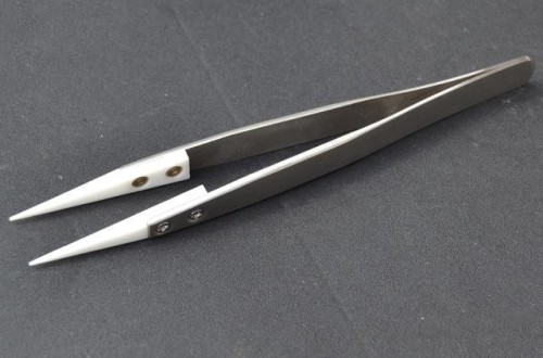 Ceramic tweezers