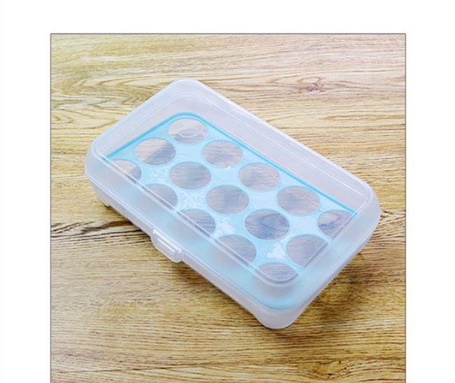 Portable egg box