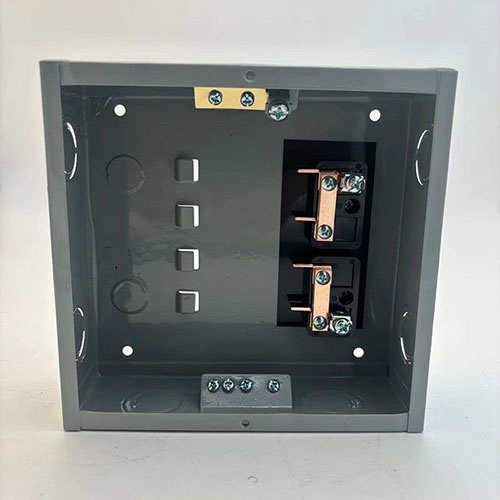 GTLS-4 Load Center with Plug-In Circuit Breaker – South American Market Optimization