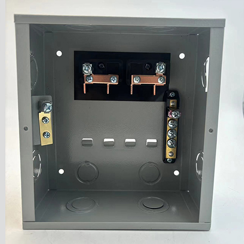 South American Compliant GTLS-4FD Load Center | 1" THQL Plug-in Breaker Panel Box
