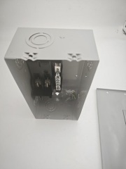 GE 2WAY PLUG IN LOAD CENTER