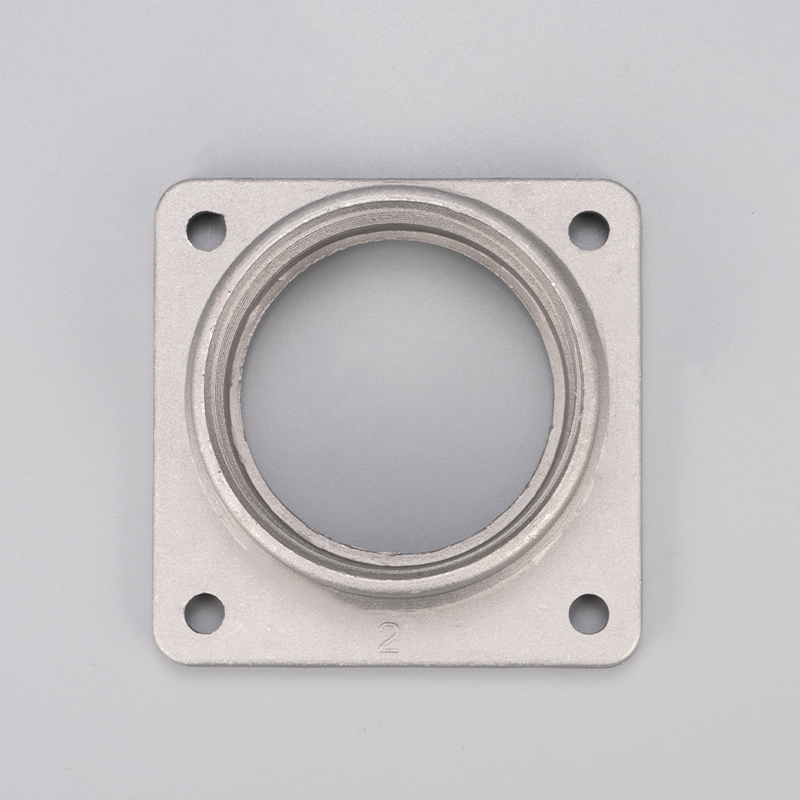 hub-equipped meter socket