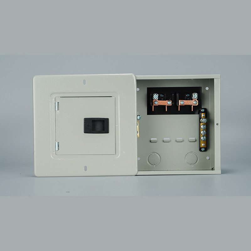 South American Compliant GTLS-4FD Load Center | 1" THQL Plug-in Breaker Panel Box