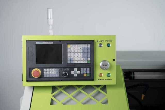 CK0640 Industrial CNC Metal Lathe 3KW Absolute Value Servo Motor Lathe Machine