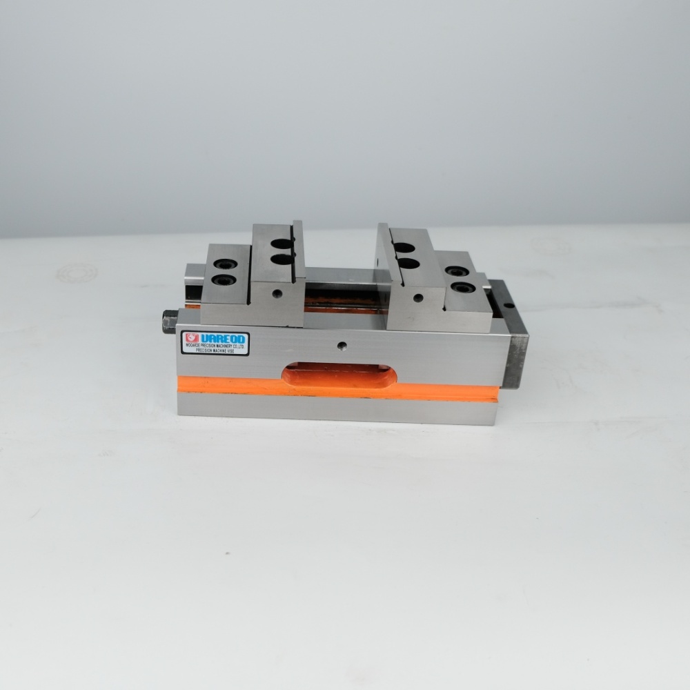 NUMOBAMS CSV Self-Centering Series Vise