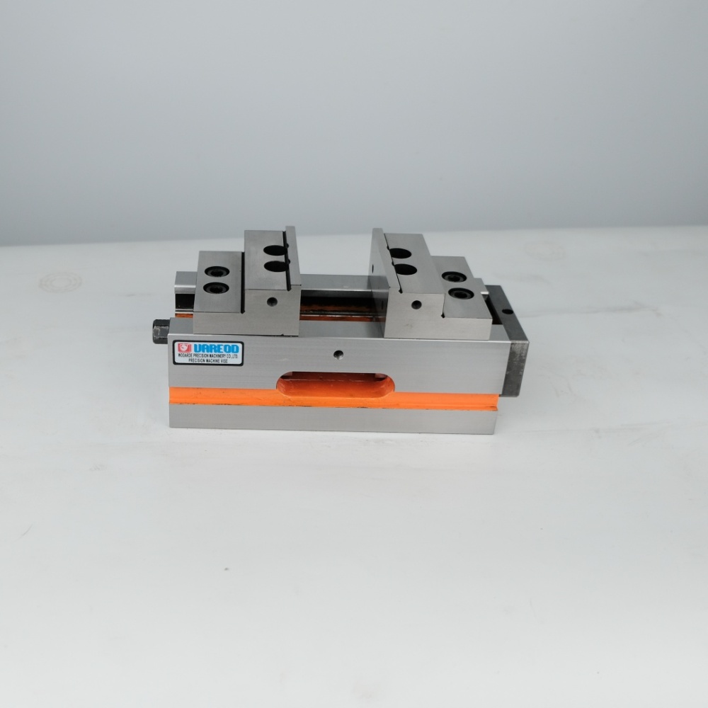 NUMOBAMS CSV Self-Centering Series Vise