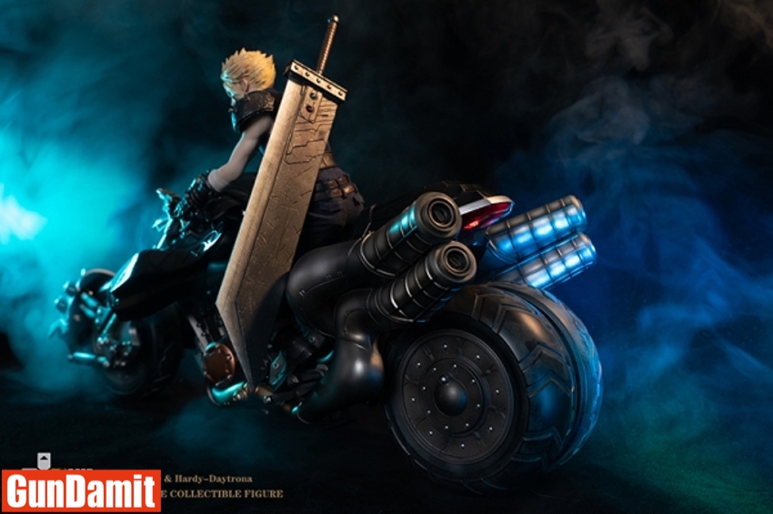GameToys GT-002C 1/6 Cloud Strife Hardy Daytona Deluxe | GunDamit.com