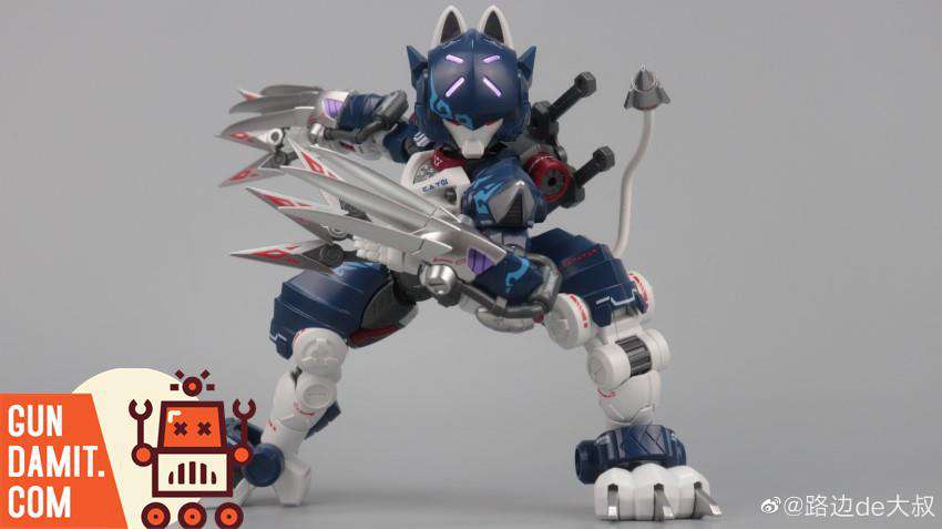 XiaoT 1/60 C.A.T 01 Super Maneuver Armored Walker Shadow