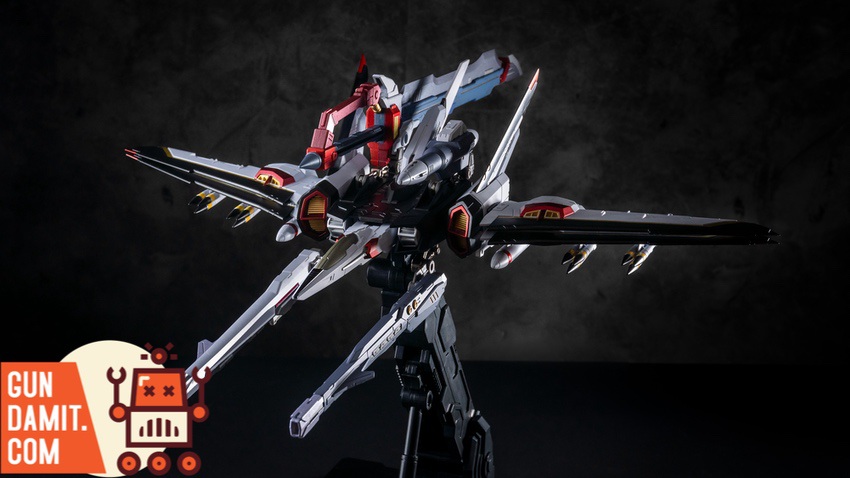 コミック・アニメ LBUILD GUNDAM STRAY RED PHOENIX コミック・アニメ LBUILD GUNDAM STRAY RED PHOENIX Amazon.co