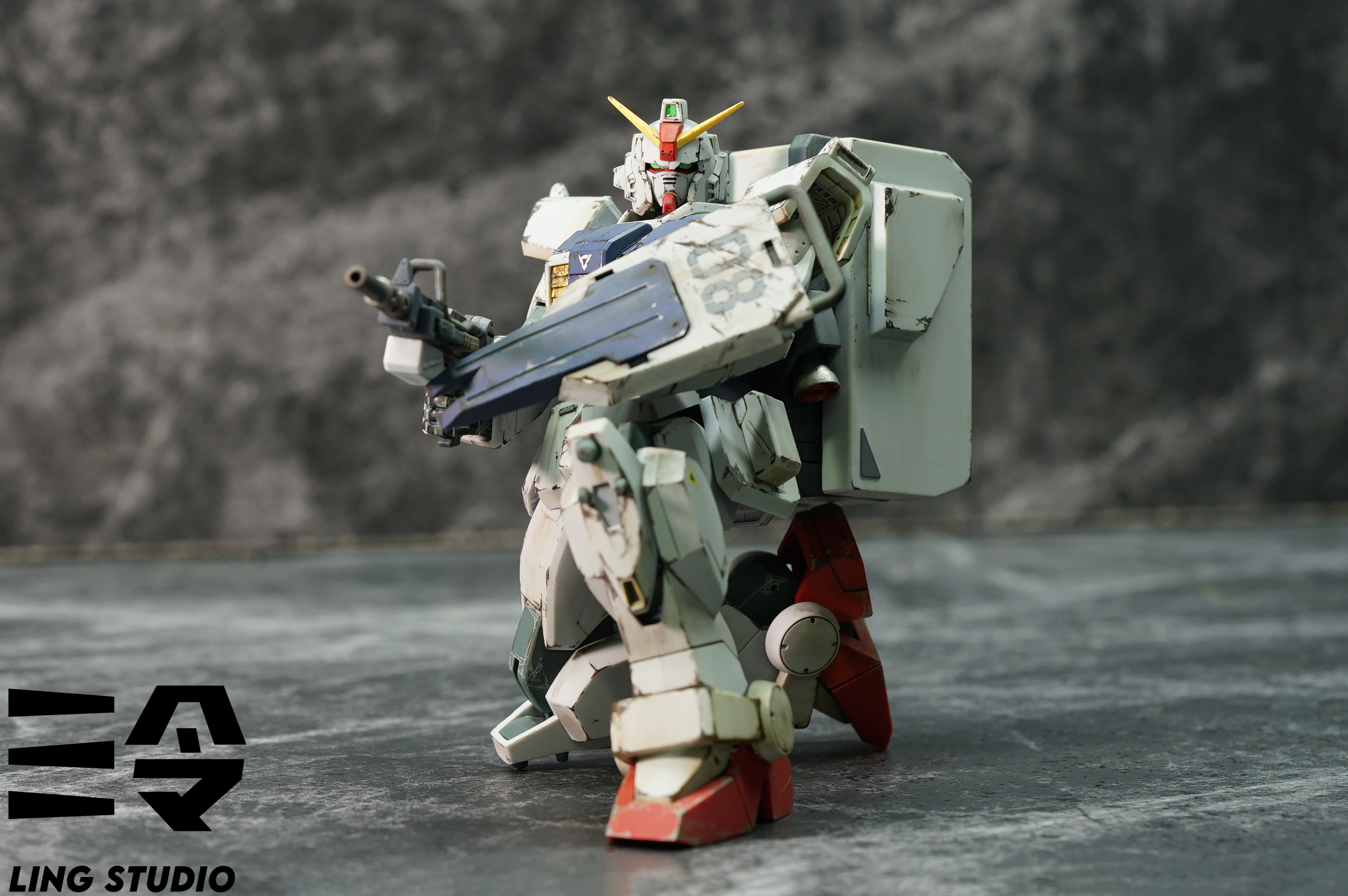 Ling Studio & Bandai Robot Spirits Repaint Series RX-79 (G