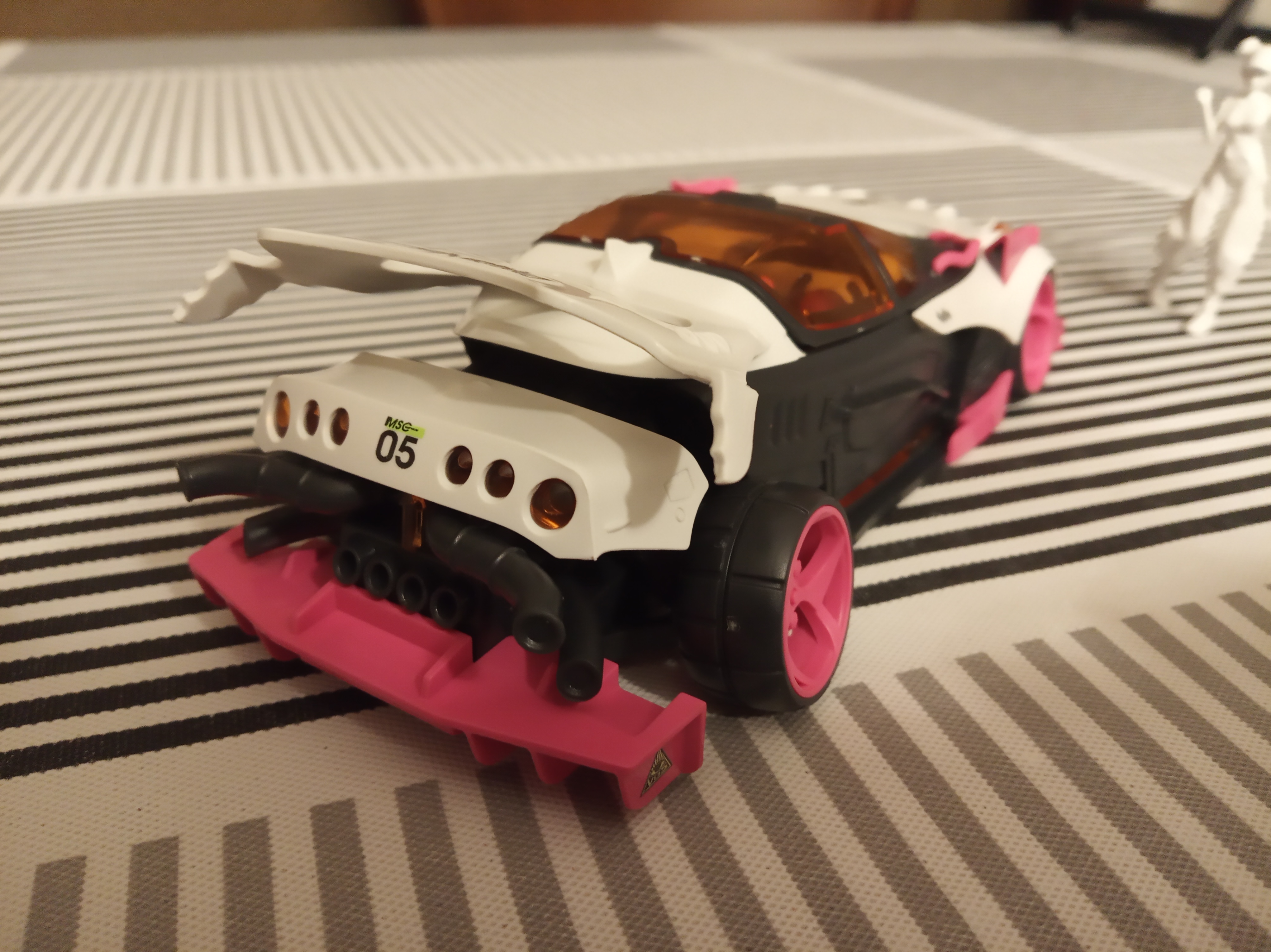 特撮 shu nya Reviews of Suyata Madness of The Street Dragon Wing & Nana Model