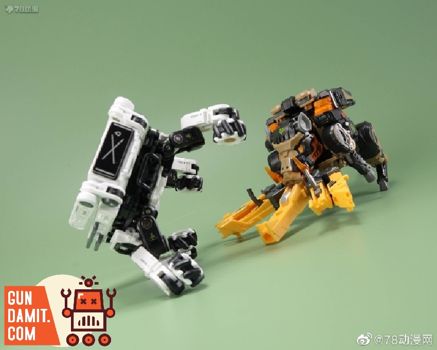 BEN✴︎✴︎ 52TOYS MEGABOX MB-26 BEN BEN Deformation Robot, Converting
