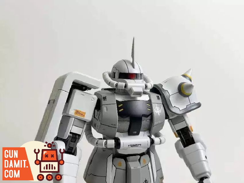 ACE Toys 1/72 ACE-01W MS-06J Zaku II White Version