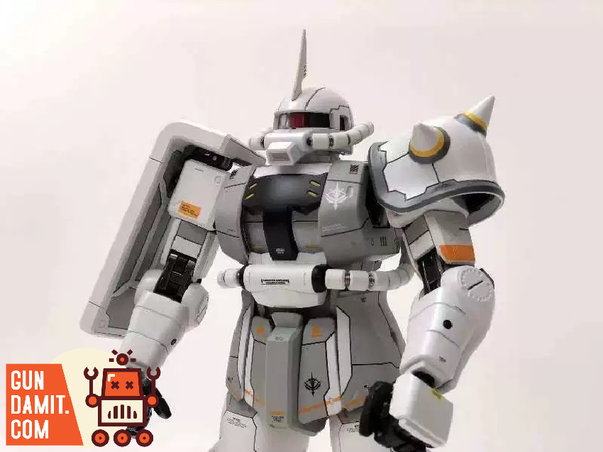 ACE Toys 1/72 ACE-01W MS-06J Zaku II White Version - GunDamit Store