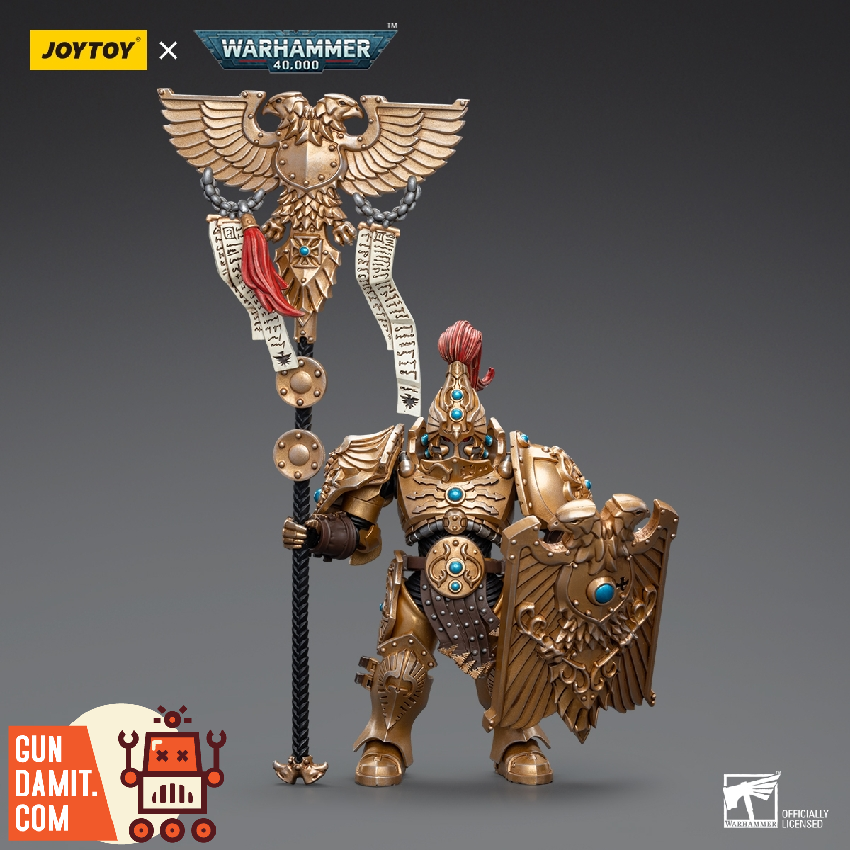 JoyToy Source 1/18 Warhammer 40K Adeptus Custodes Vexilus Praetor