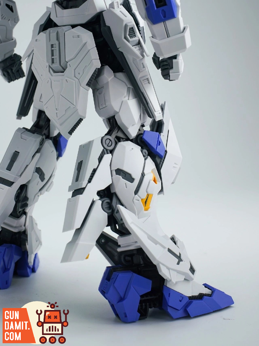 Mecha Core Industry 1/100 MG Charon Model Kit - GunDamit Store