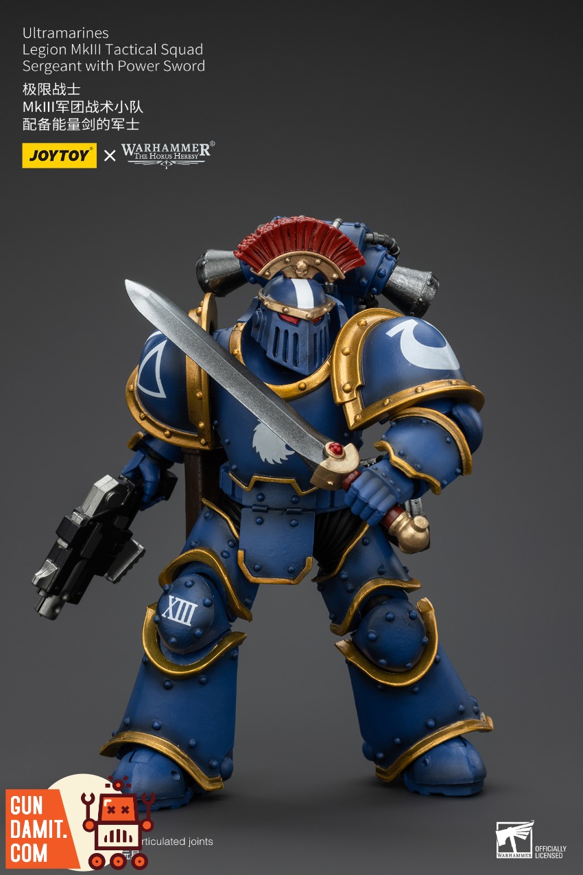 JoyToy Ultramarines Primaris Captain with Relic Shield and Power Sword Warhammer 40k 1/18 12 cm