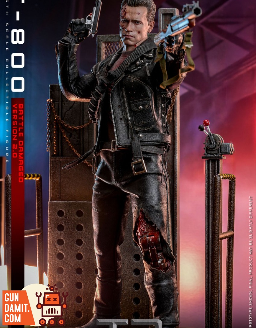 Hot Toys 1/6 DX46 T-800 Terminator Genisys Arnold Battle Damaged