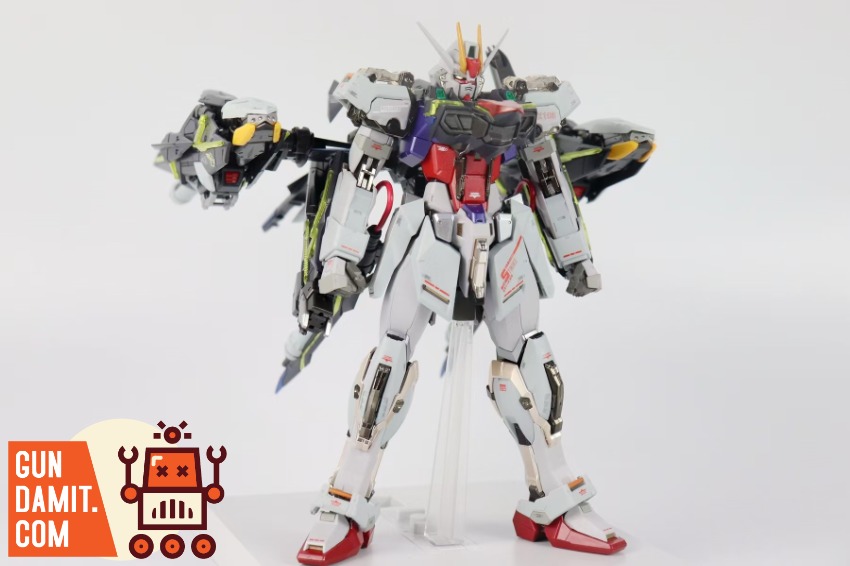 Daban 1/100 8830 MG Strike Lightning Backpack MB Style Model Kit