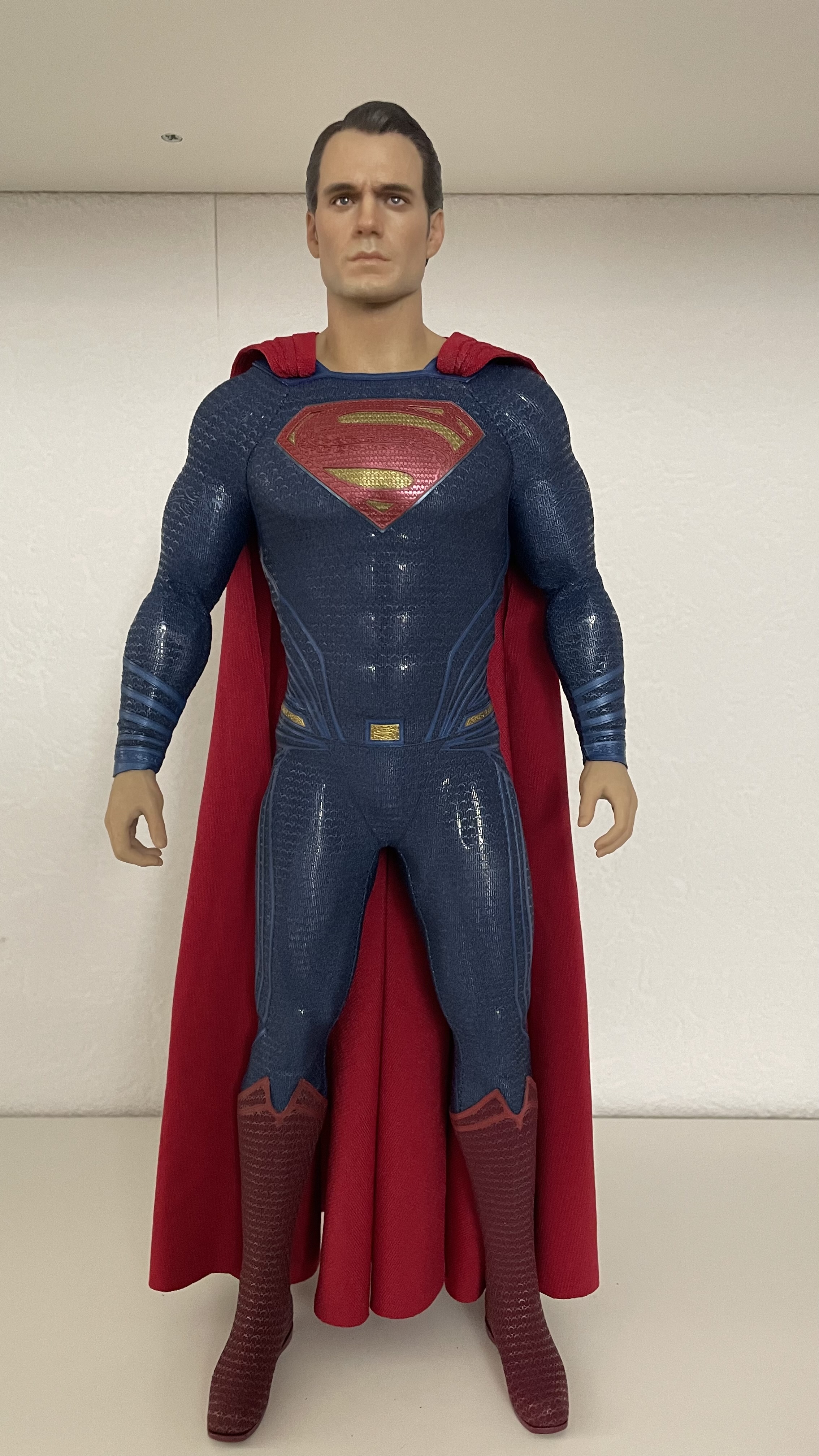 BvS Superman - Sixth Scale Figure By INART – Queen Studios