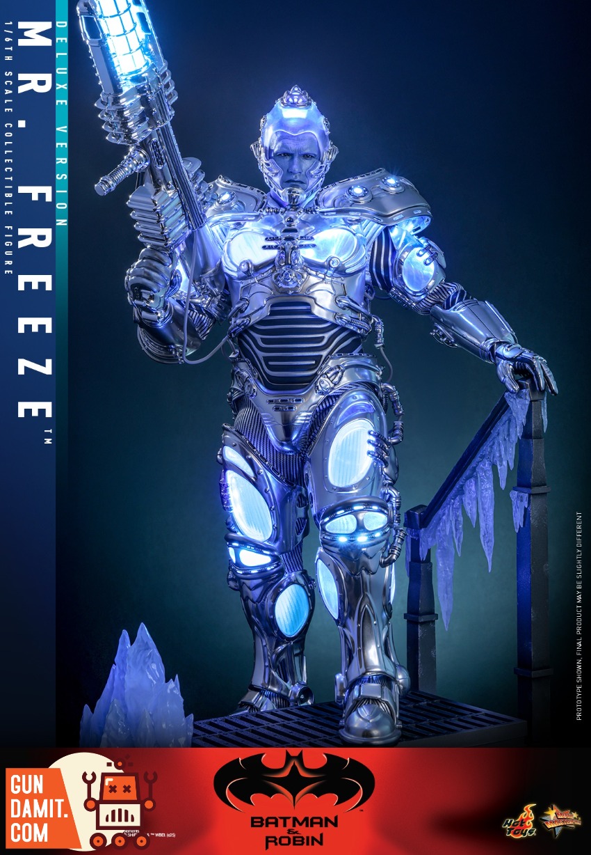 バットマン＆ロビンMr. Freeze　3点セット　25年以上前の商品です！ Hot Toys MMS799 Mr. Freeze Regular 1/6 Batman and Robin | GunDamit.com