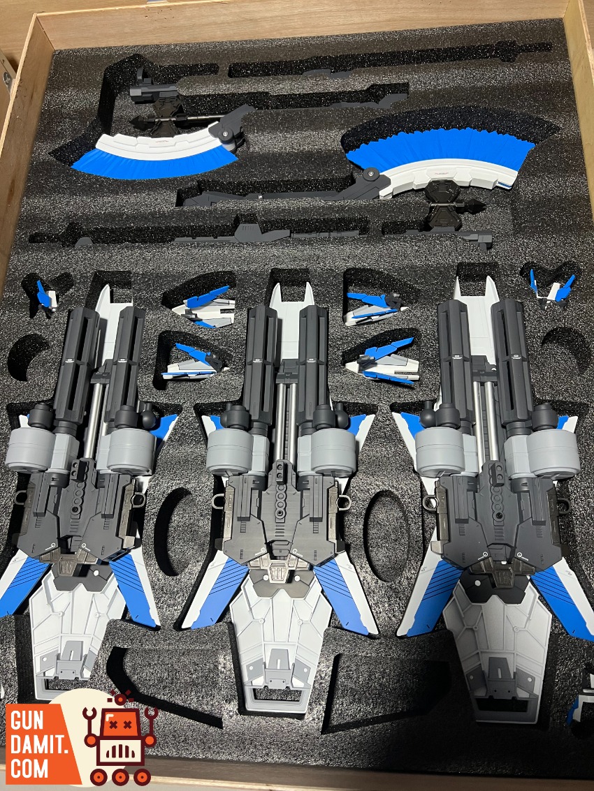 XXtoys Studio 1/35 RX-0 35 Full Armor Unicorn Gundam Blue