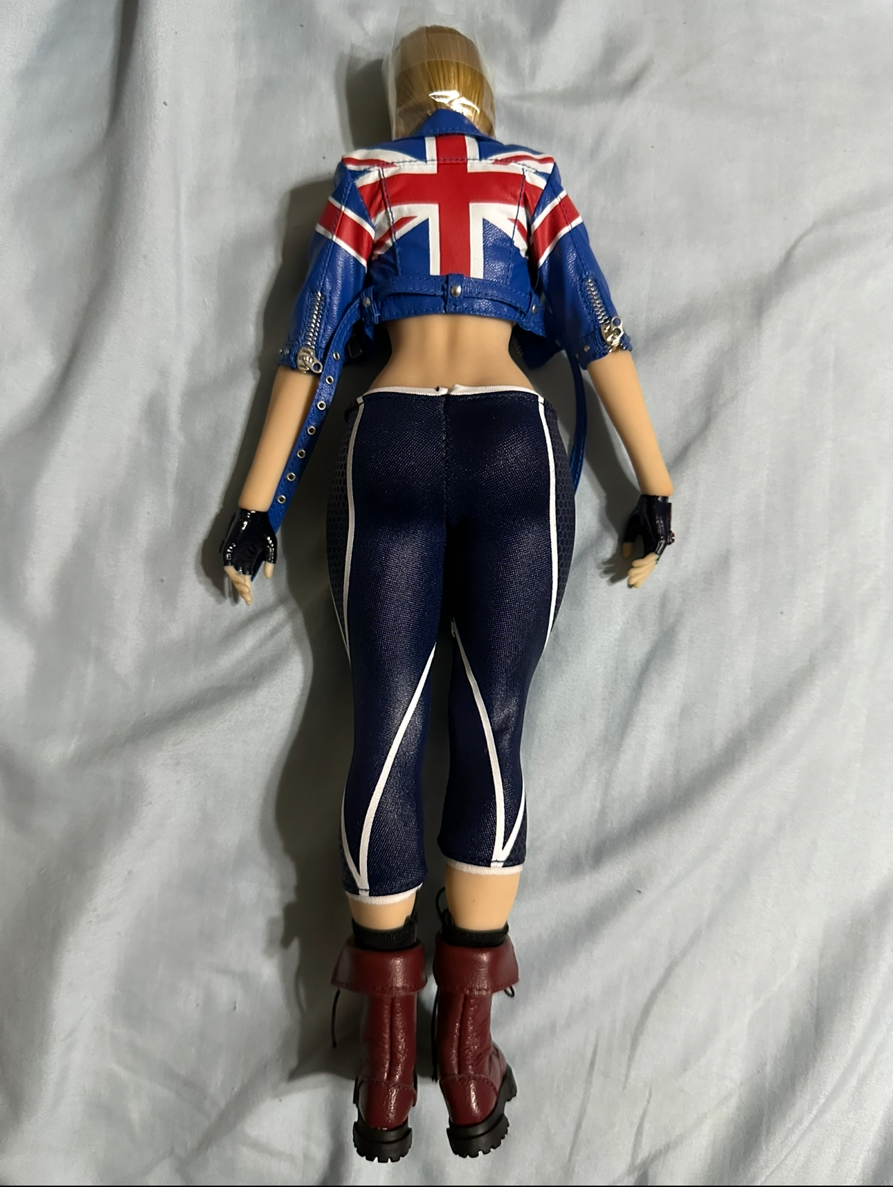 STAR MAN 1/6 フィメールエージェント ブルー ビー MS-012STAR MAN 1/6