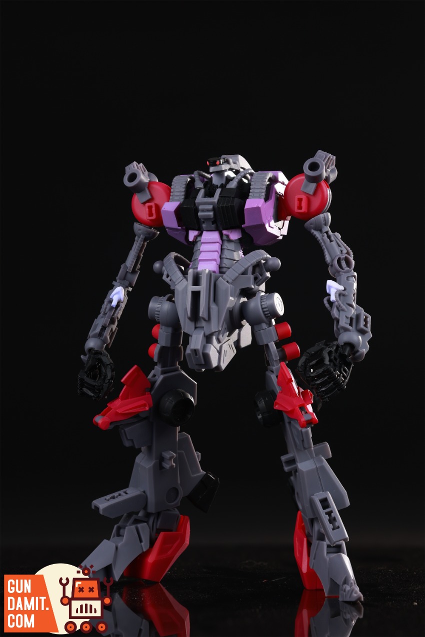 1/120 AMX-004 Q-beley デラックス版プラモデル YIYA-G YIYA-G 1/120 AMX-004 Q-beley Queen's Vehicle Deluxe Version