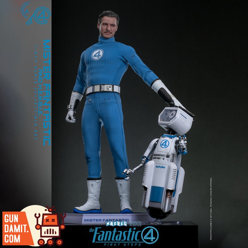 [Pre-Order] HotToys 1/6 MMS822B The Fantastic Four: First Steps Mister Fantastic and H.E.R.B.I.E. Collectible Set Special Edition Exclusive