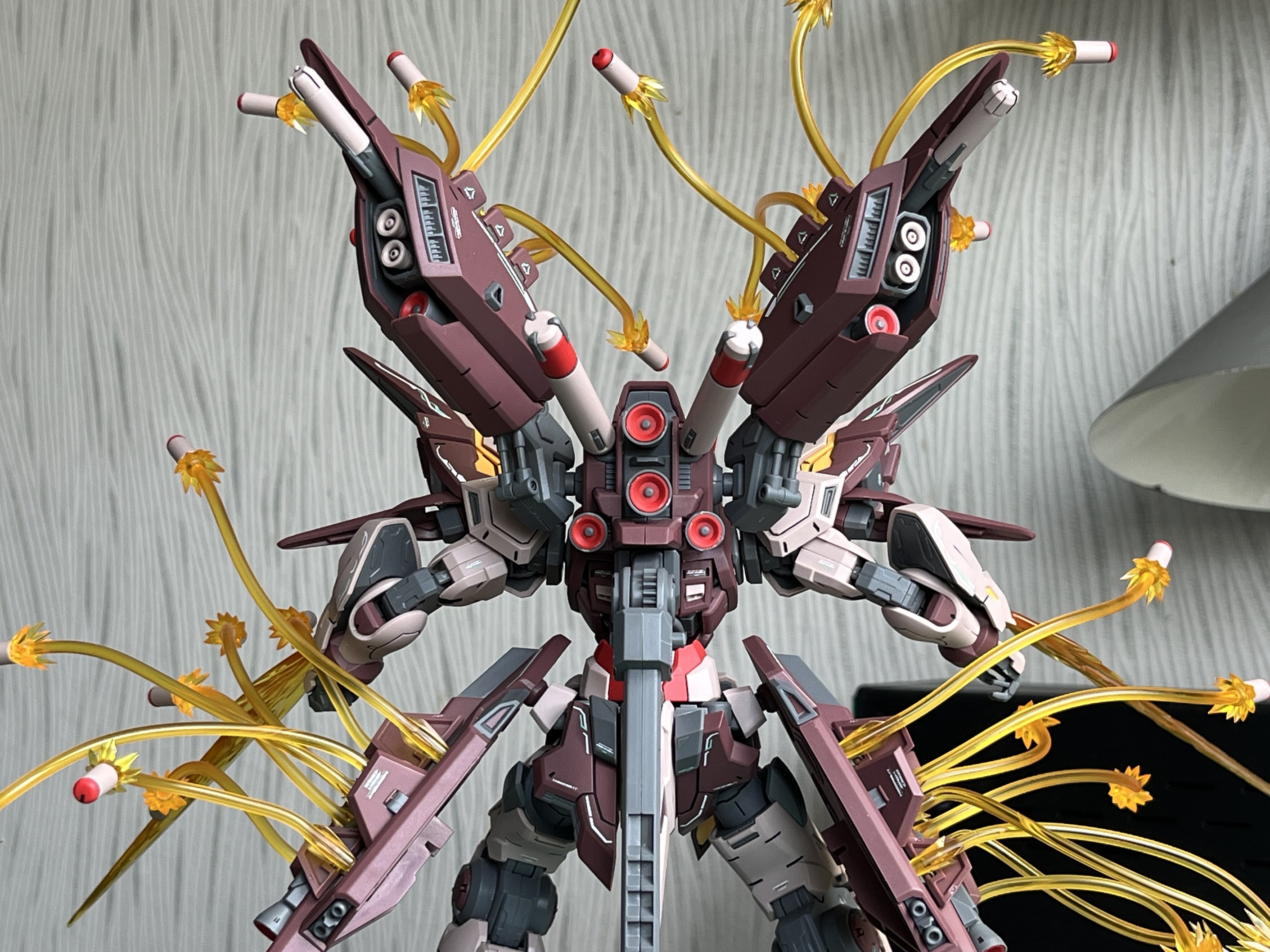 梓渝 USMILE セット Jiangzuoshe X CaesarWorks 1/100 Mandala Model Kit - Bombusbee