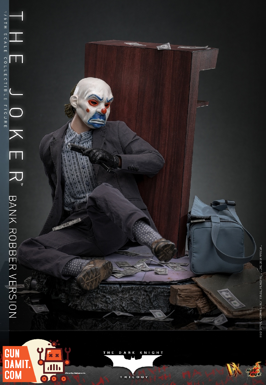 HotToys 1/6 DX50 Dark Knight Trilogy Joker Bank Robber | GunDamit.com