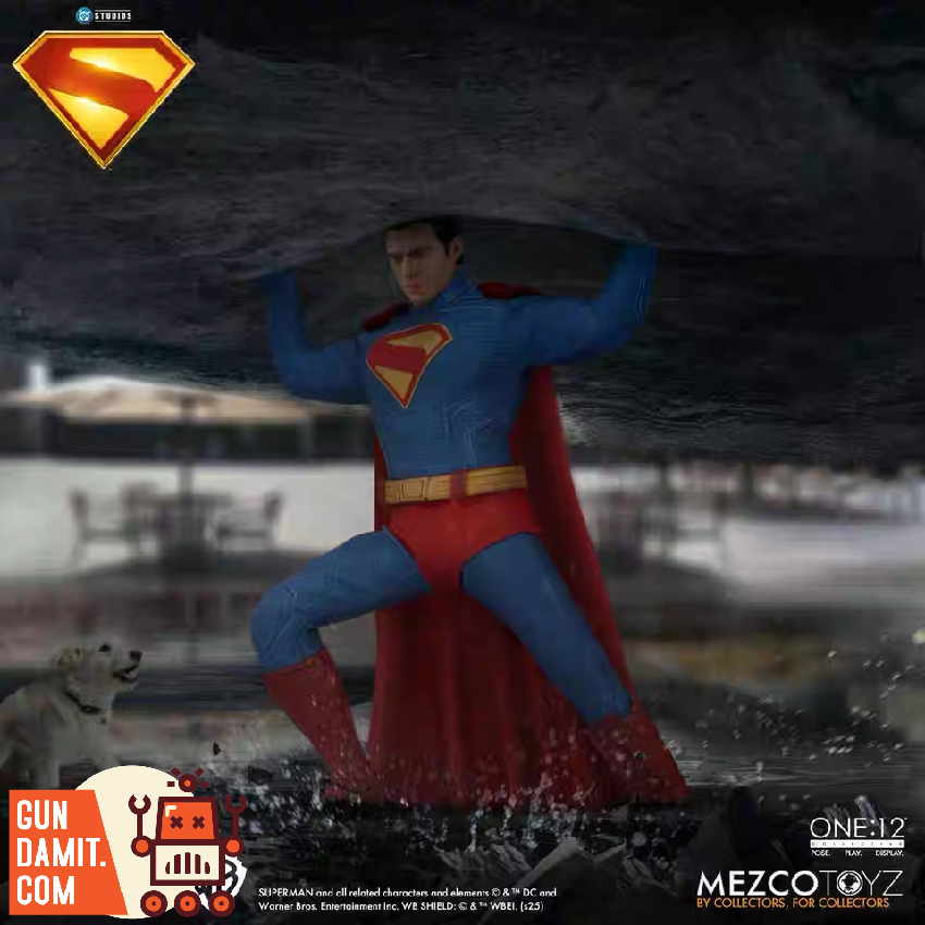 Mezco 1/12 76190 Superman Comic Version Figure | GunDamit.com