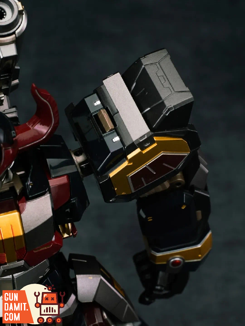 Beast Model G-01 Big Beast God Action Figure | GunDamit.com