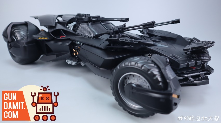 Play Club 1/12 Justice League Batmobile Model Kit - GunDamit Store