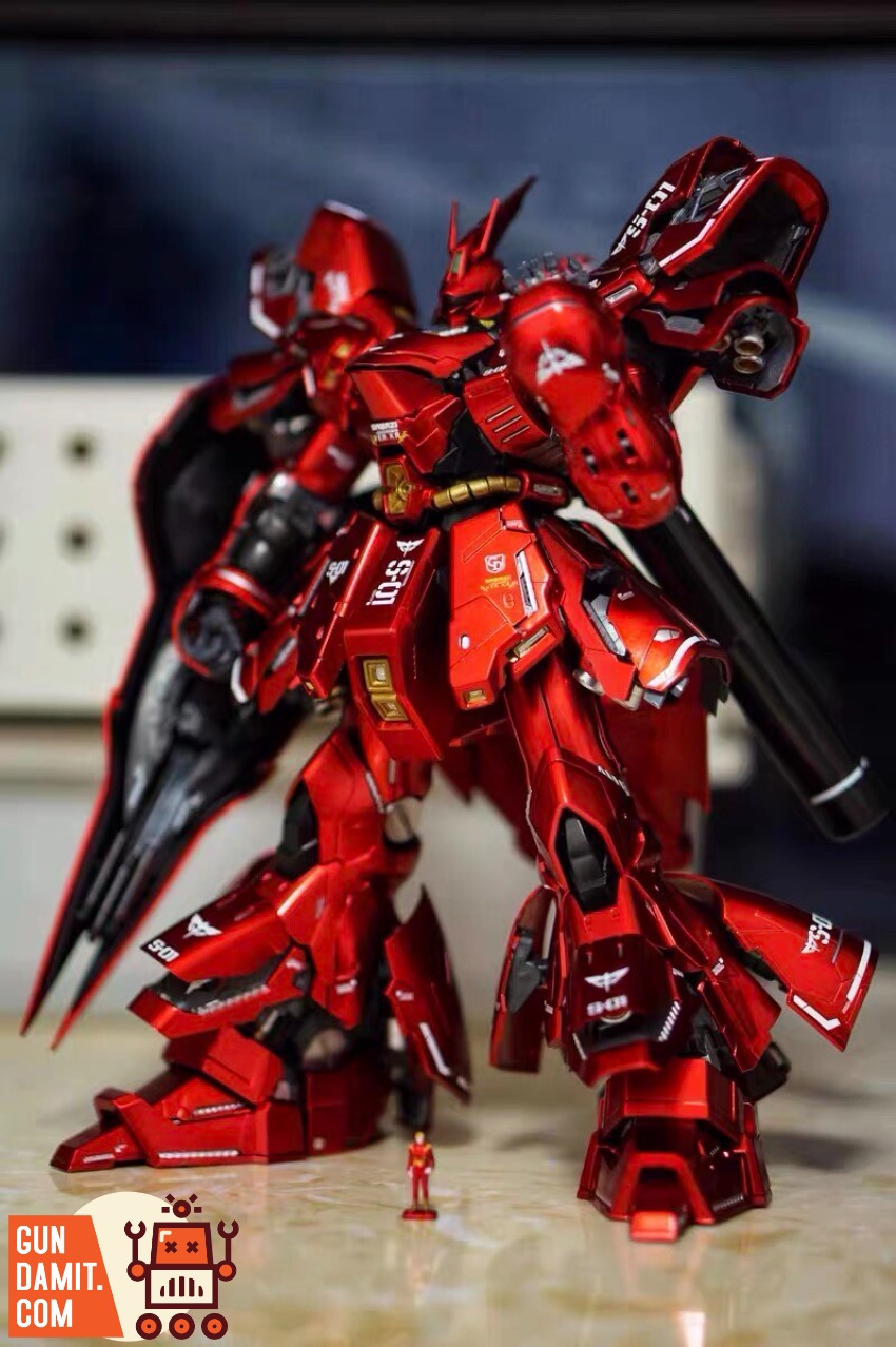 Noah Model 1/35 MSN-04 Sazabi Bust Model Kit Chrome Version