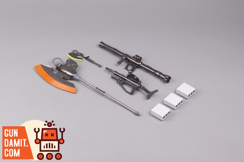 ACE Toys 1/72 Zaku Upgraded White Version Model Kit | GunDamit.com