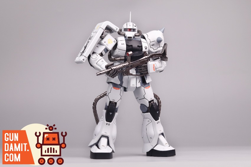 ACE Toys 1/72 Zaku Upgraded White Version Model Kit | GunDamit.com