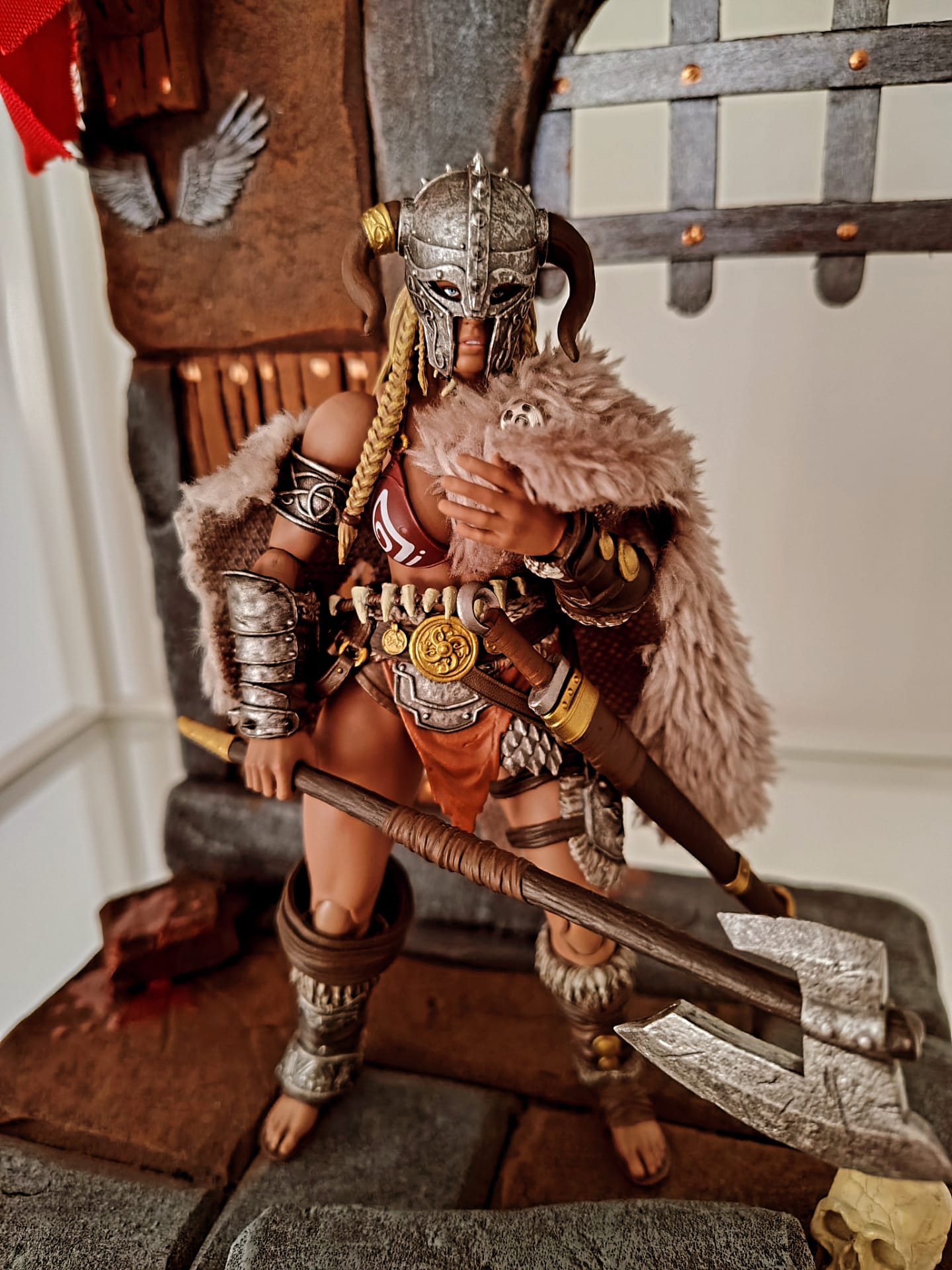 Reviews of Xesray Studio 1/12 Combatants Fight Glory Gold Hildr