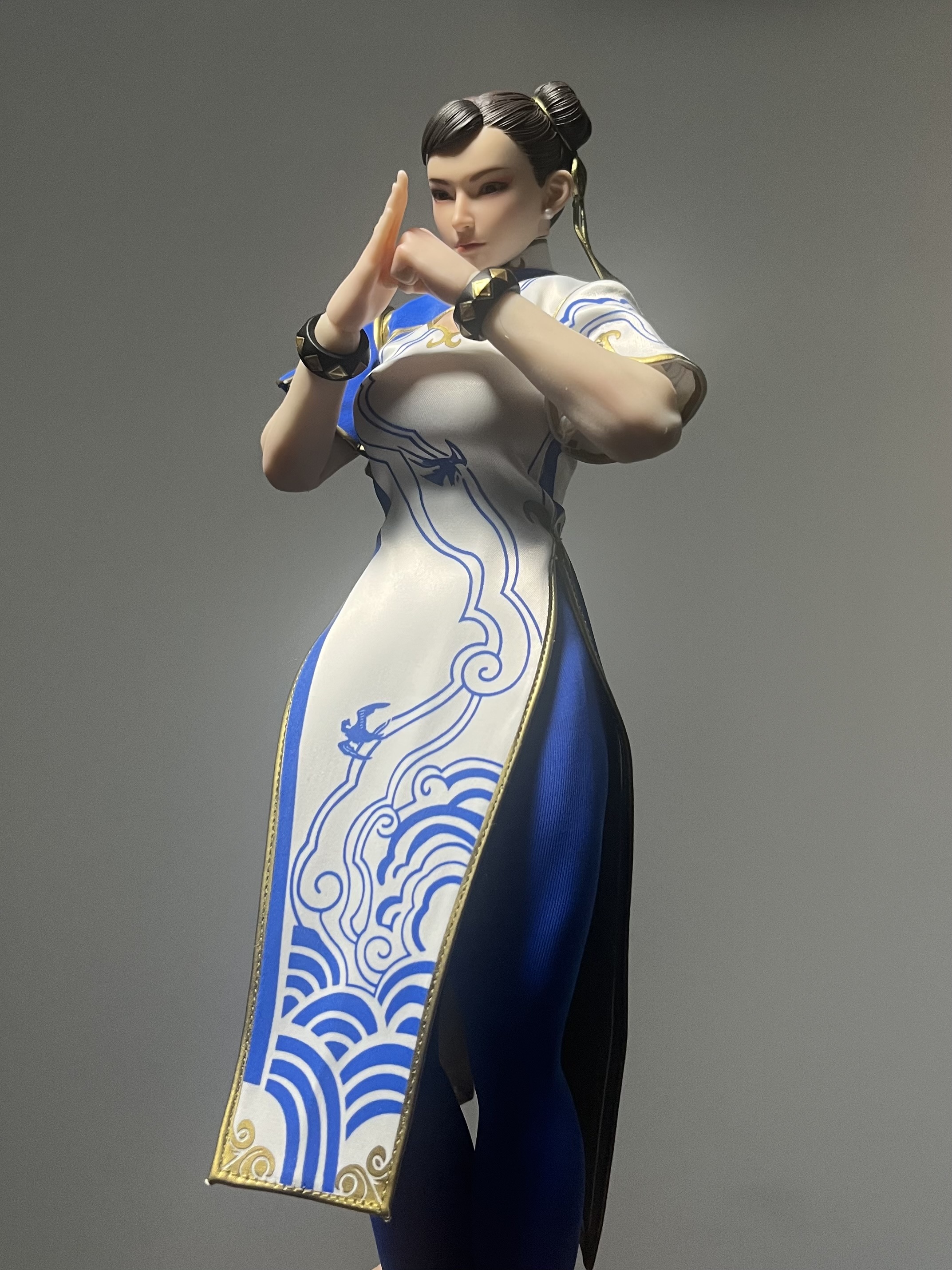 Reviews of Play Toy 1/6 P026 Fighting Goddess Chun-Li Blue