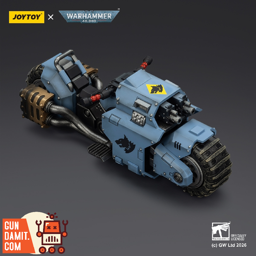 JoyToy JT03769 1/18 Warhammer 40K Space Wolves Raider-pattern Combat Bike with twin-linked bolt rifles
